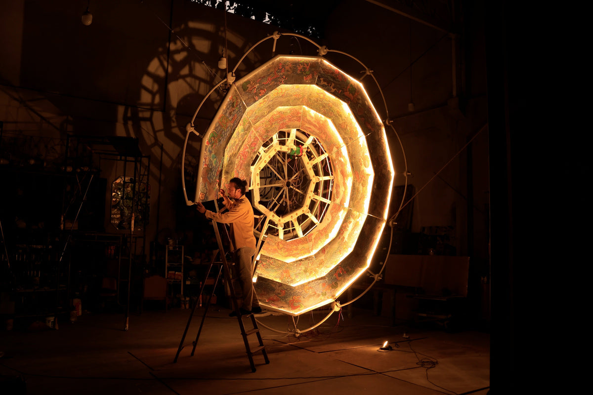 Torlap Larpjaroensook in his studio, Chiang Mai, Thailand. Photo: Anna May Kirk